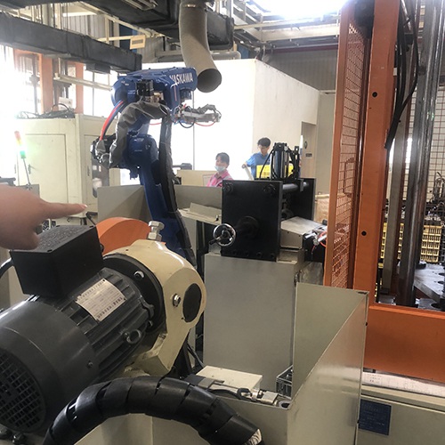 机器人打磨工作站